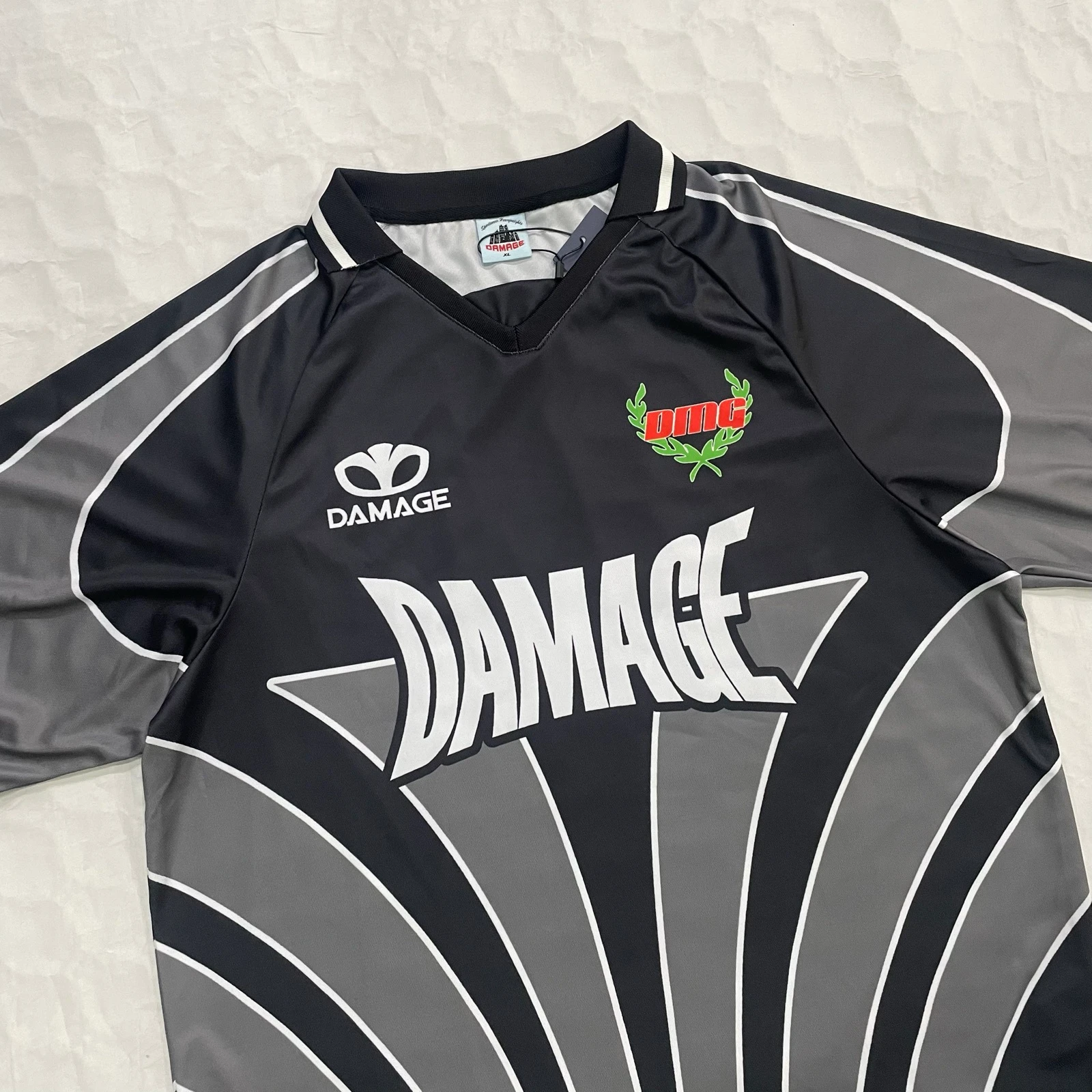 Camiseta Damage - DSV Jersey Tee (Black/Grey)